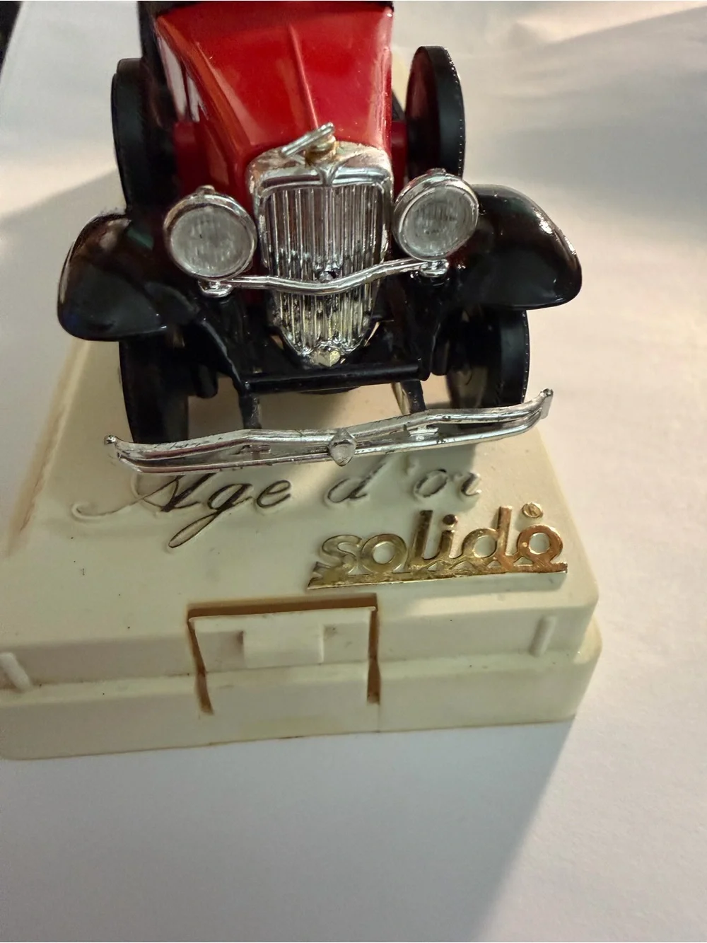 Solid Red and Black #4156Duesenberg Model J Car with Whitewall Tires